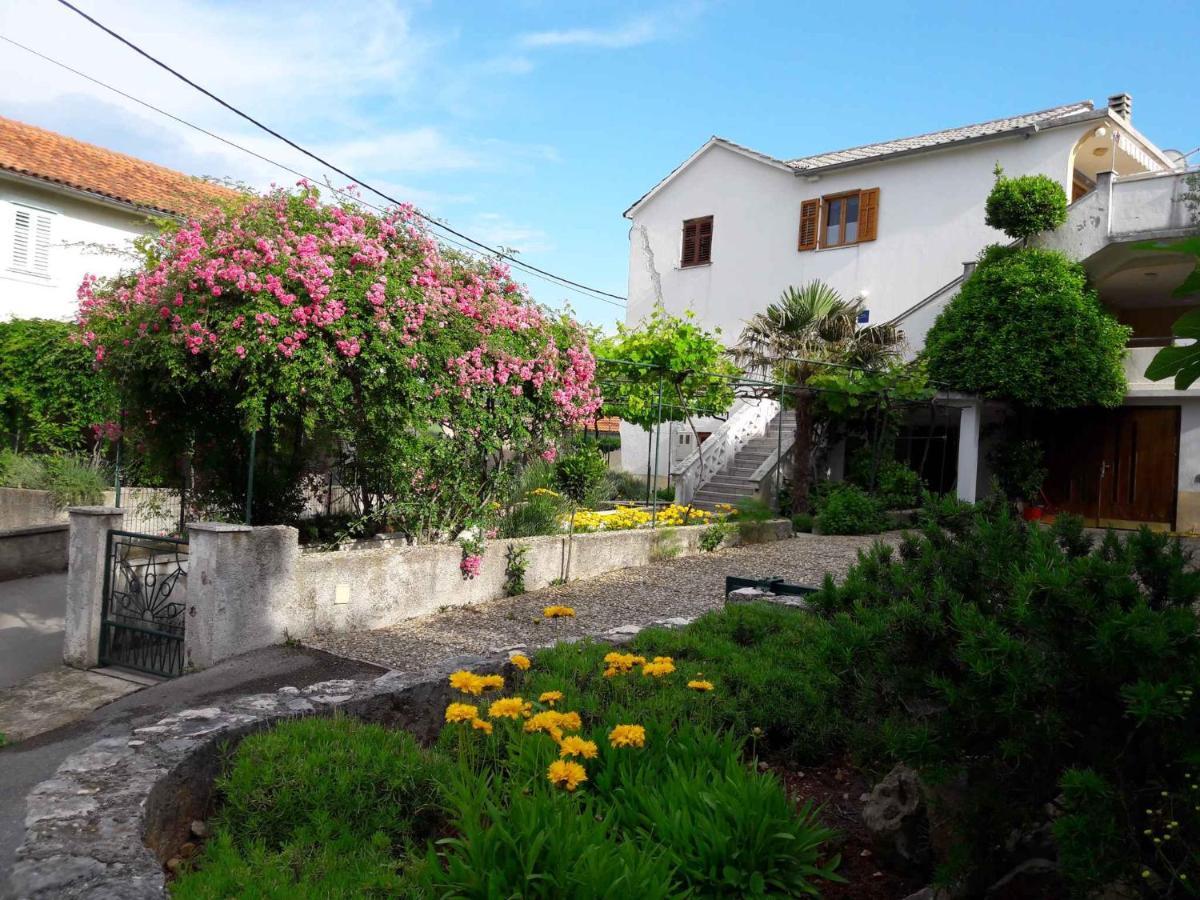 Dobrinj Apartment 2 Εξωτερικό φωτογραφία